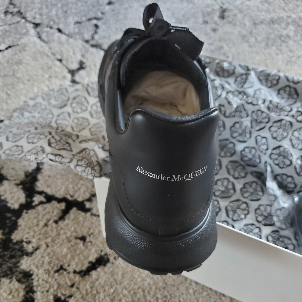 Alexander mcqueen men black court trainer sneaker